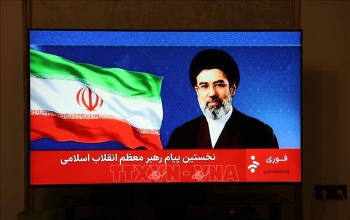 Thông điệp đầu tiên của tân Đại giáo chủ Iran Ayatollah Mojtaba Khamenei được đọc trên truyền hình nhà nước. Ảnh: IRINN/TTXVN