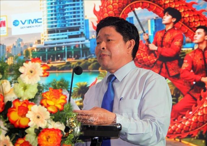 Ông Nguyễn Đức Toàn, Chủ tịch UBND phường Quy Nhơn phát biểu bế mạc liên hoan.