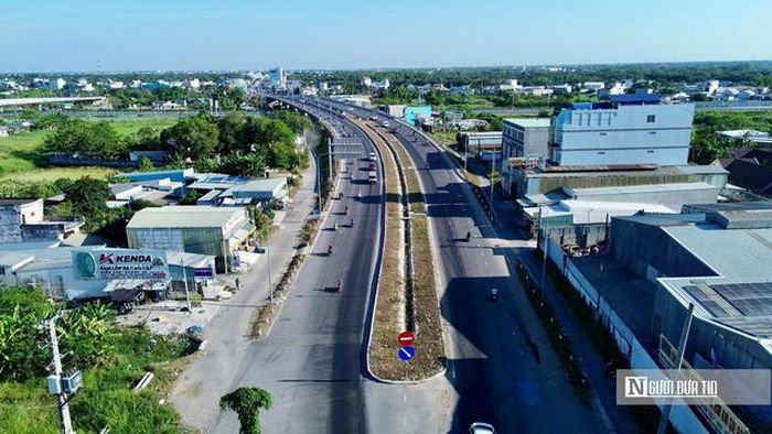 Mục tiêu của việc mở rộng Quốc lộ 50 là giải quyết tình trạng kẹt xe và nâng cao khả năng lưu thông, chuyên chở hàng hóa và các hoạt động thương mại giữa Tp.HCM và các tỉnh miền Tây.