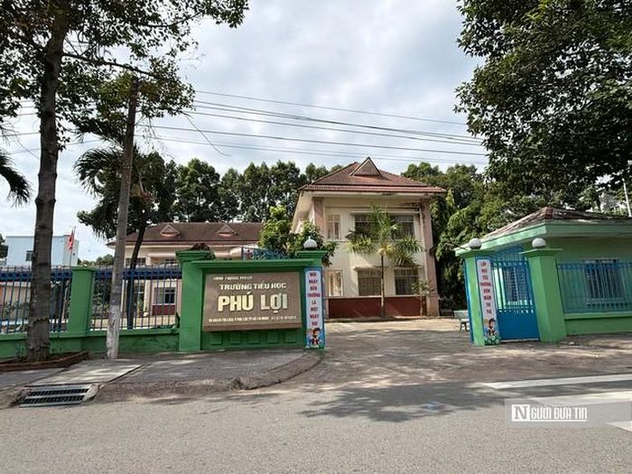 Một trụ sở công được chuyển đổi phục vụ cho công tác giáo dục.
