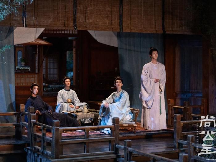 Ngoài hai diễn viên chính, Thượng Công Chúa còn quy tụ dàn diễn viên đáng chú ý như Toàn Y Luân, Ngô Hán Khôn, Lý Hiếu Khiêm, Thẩm Giai Bát, Bạch Băng Khả... Bên cạnh đó còn có nhiều nghệ sĩ kỳ cựu như Dư Ái Lỗi, Hồ Hạnh Nhi, Lưu Quân và Sa Bảo Lượng, hứa hẹn nâng tầm chất lượng diễn xuất cho bộ phim.