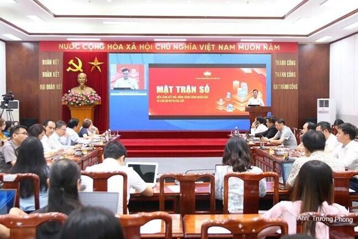 Hội nghị trực tuyến toàn quốc triển khai thí điểm nền tảng “Mặt trận số” và tập huấn “Ứng dụng AI trong công tác Mặt trận Tổ quốc các cấp”.