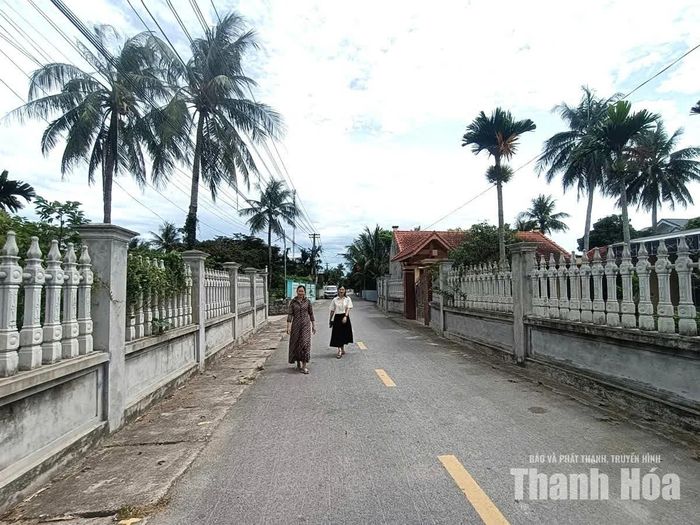 Khu dân cư sáng - xanh - sạch - đẹp - an toàn ở thôn Phú Ninh, xã Quảng Yên.