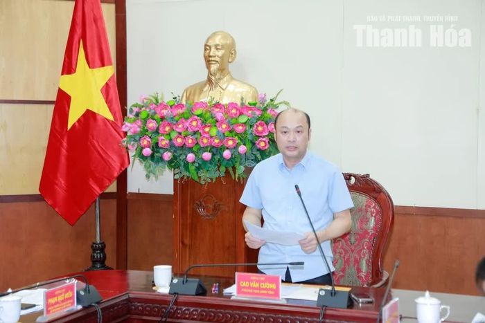 Phó Chủ tịch UBND tỉnh Cao Văn Cường phát biểu kết luận hội nghị.