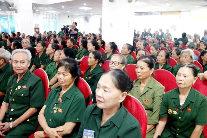 Các đại biểu dự hội nghị.