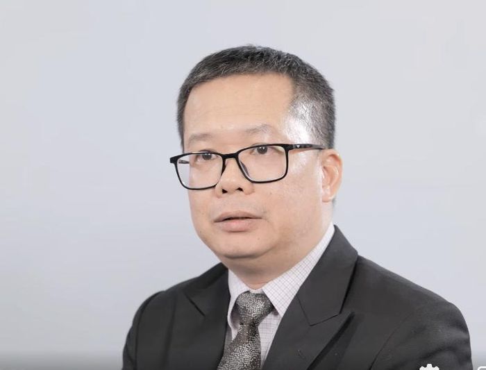 Ông Đinh Đức Minh, Giám đốc Đầu tư cấp cao VinaCapital.