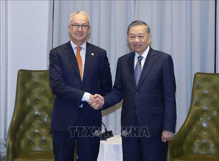 Tổng Bí thư, Chủ tịch nước Tô Lâm tiếp ông Nicholas Moore, Đặc phái viên của Chính phủ Australia về Đông Nam Á. Ảnh: Thống Nhất – TTXVN