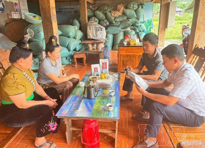 Công tác đảm bảo ATTP luôn được HTX Cà phê Chị em, xã Mường Ảng thực hiện theo đúng quy định.