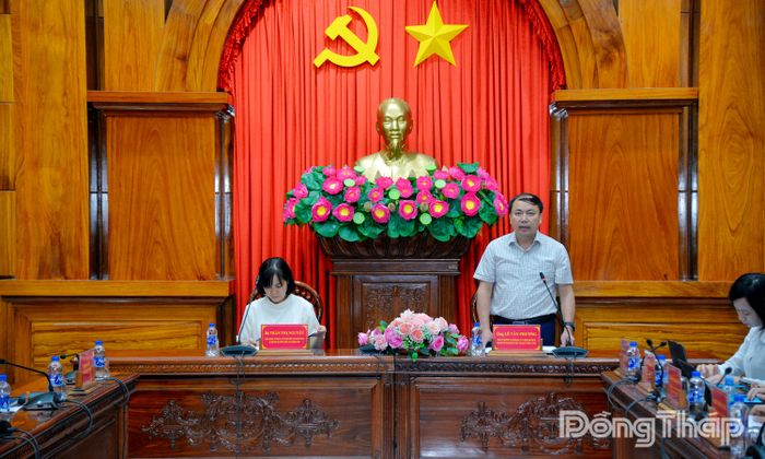 Đồng chí Lê Văn Phương phát biểu tại buổi nghiệm thu.