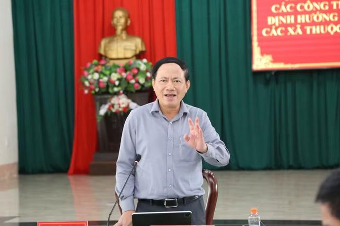  Chủ tịch UBND tỉnh Phạm Anh Tuấn phát biểu kết luận tại buổi làm việc. Ảnh: Tiến Sỹ 