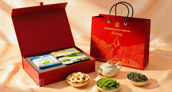 Thiết kế bộ hộp quà cao cấp.