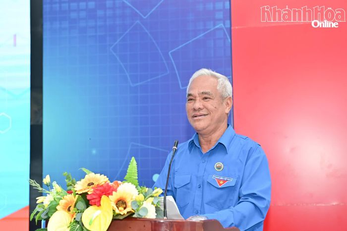 Tiến sĩ Lê Hồng Liêm phát biểu tại buổi lễ.
