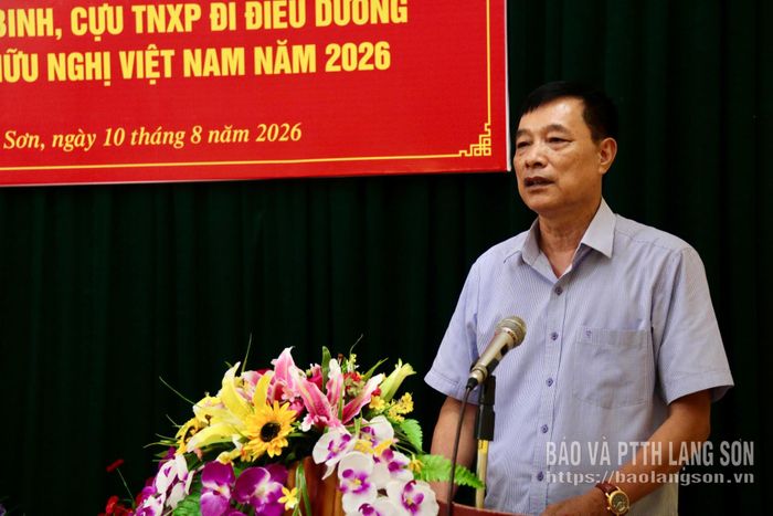 Lãnh đạo Hội CCB tỉnh phát biểu tại buổi gặp mặt