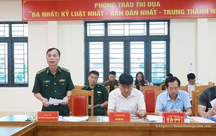 Lãnh đạo Ban Chỉ huy Bộ đội Biên phòng tỉnh phát biểu tại cuộc họp