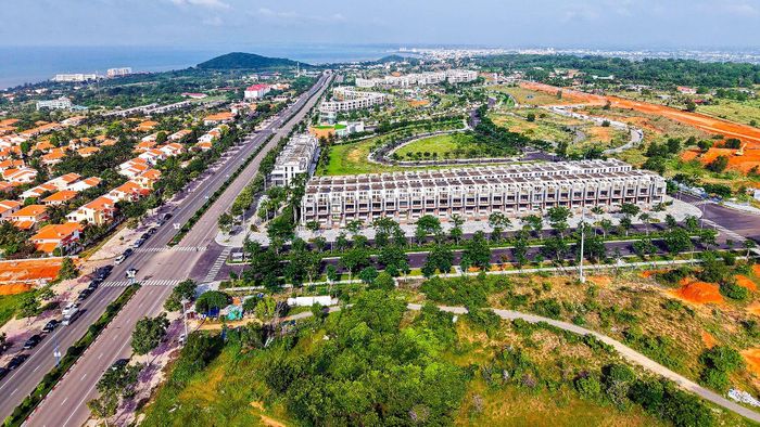 Các dự án đô thị du lịch biển được đầu tư hai bên đường Võ Nguyên Giáp