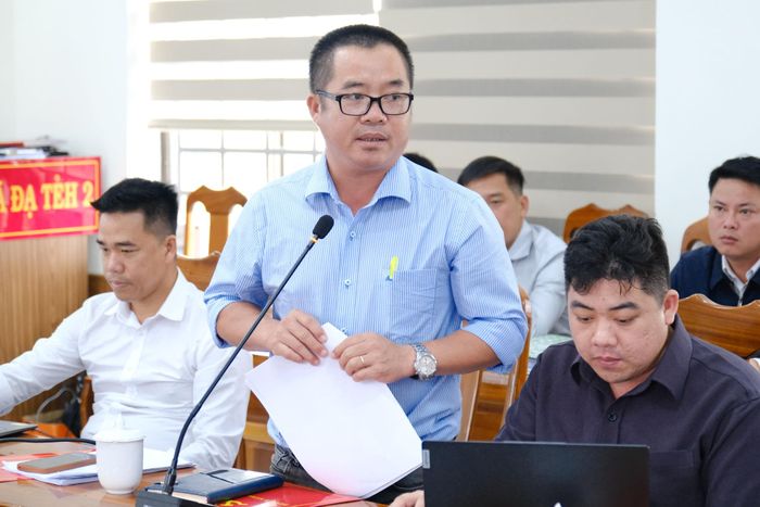 Đại diện đơn vị thi công Tập đoàn Sơn Hải phát biểu tại buổi làm việc
