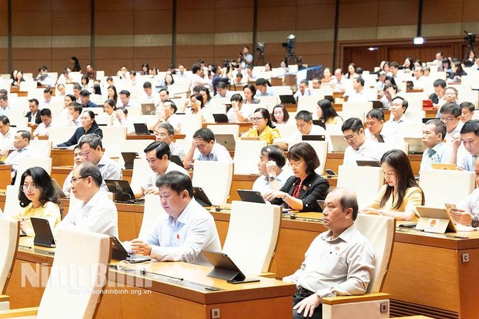 Các đại biểu tham dự phiên thảo luận.