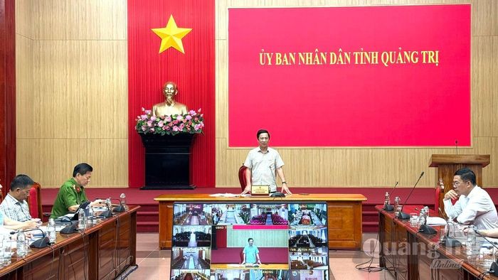 Đồng chí Hoàng Nam, Phó Chủ tịch Thường trực UBND tỉnh phát biểu kết luận tại cuộc họp - Ảnh: N.L