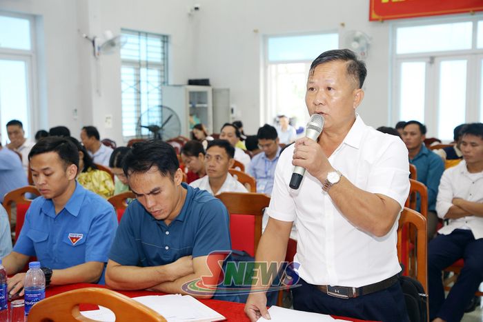 Cử tri xã Xuân Nha kiến nghị.