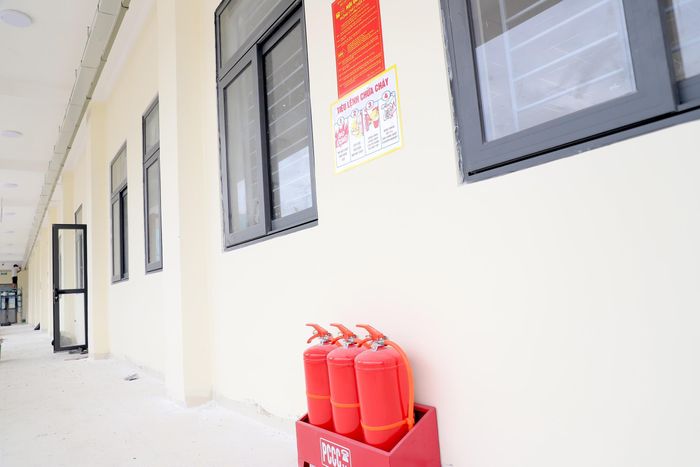 Hệ thống phòng cháy, chữa cháy được bố trí tại các khối nhà, góp phần bảo đảm an toàn khi công trình đi vào hoạt động.