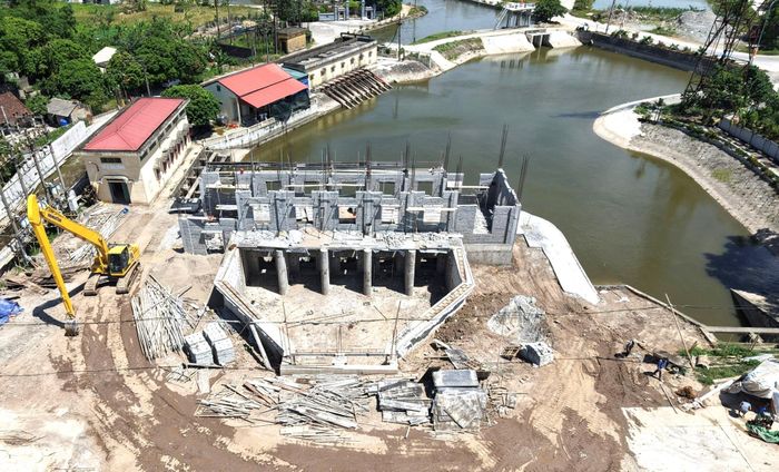 Dự án xây dựng, nâng cấp Trạm bơm Gia Trấn tại xã Gia Trấn, tổng mức đầu tư 60 tỷ đồng, đang được các nhà thầu tăng tốc thi công để hoàn thành theo kế hoạch.
