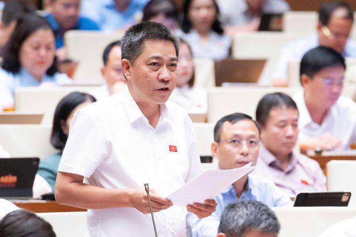Đại biểu Nguyễn Tiến Nam (đoàn TP Huế). Ảnh: Media Quốc hội.