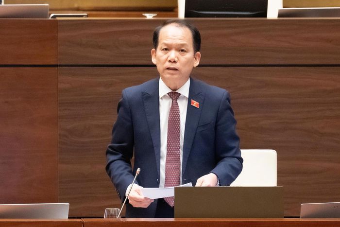 Bộ trưởng Bộ Tư pháp Hoàng Thanh Tùng. Ảnh: Media Quốc hội.