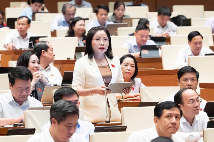 Đại biểu Nguyễn Thị Thu Nguyệt (đoàn Đắk Lắk). Ảnh: Media Quốc hội.