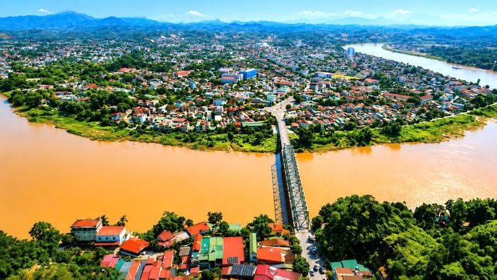 Nếu được triển khai đúng tiến độ, công trình mới sẽ tạo thêm năng lực kết nối qua sông Hồng, góp phần giảm áp lực giao thông, bảo đảm an toàn cho người và phương tiện trên quốc lộ 37, đồng thời mở rộng không gian phát triển đô thị nối giữa phường Yên Bái với phường Âu Lâu và cao tốc Nội Bài - Lào Cai.