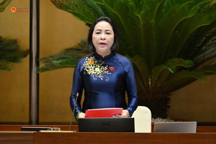 Phó Chủ tịch Quốc hội Nguyễn Thị Thanh điều hành phiên họp
