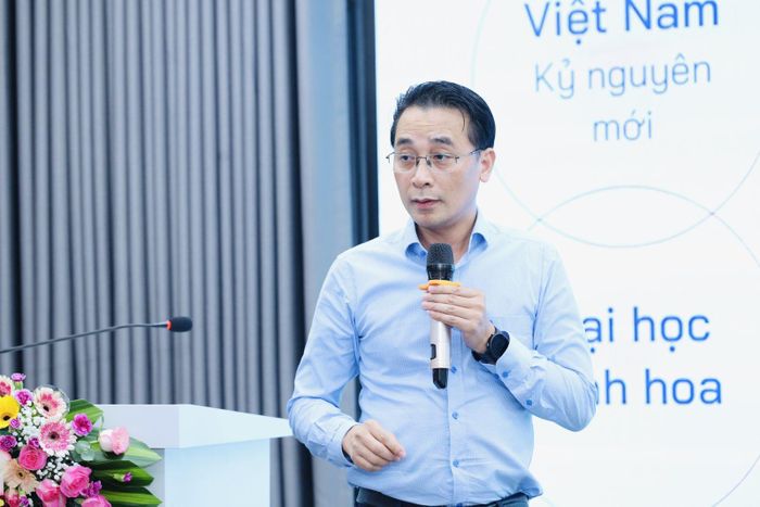 GS.TS Chử Đức Trình, Hiệu trưởng Trường Đại học Công nghệ, Đại học Quốc gia Hà Nội. Ảnh: Bộ GD-ĐT