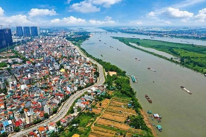 Dự án đầu tư Trục đại lộ cảnh quan sông Hồng được kỳ vọng tạo động lực phát triển mới cho Hà Nội. Ảnh: Phạm Hùng