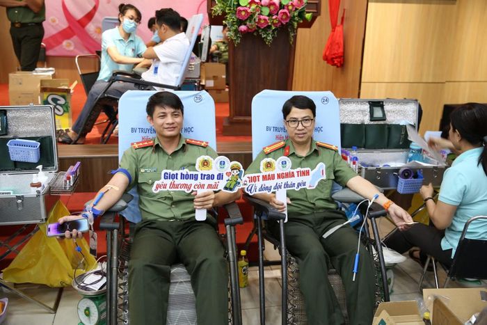  Sự kiện thu được 204 đơn vị máu. 