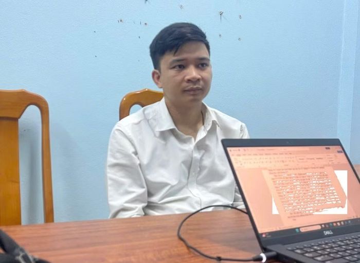 Đối tượng Nguyễn Duy Cường vừa bị Phòng An ninh nội địa Công an tỉnh Quảng Trị phối hợp bắt giữ vì lập nhóm hoạt động trái phép "hội thánh đức chúa trời mẹ" trên địa bàn Quảng Trị.