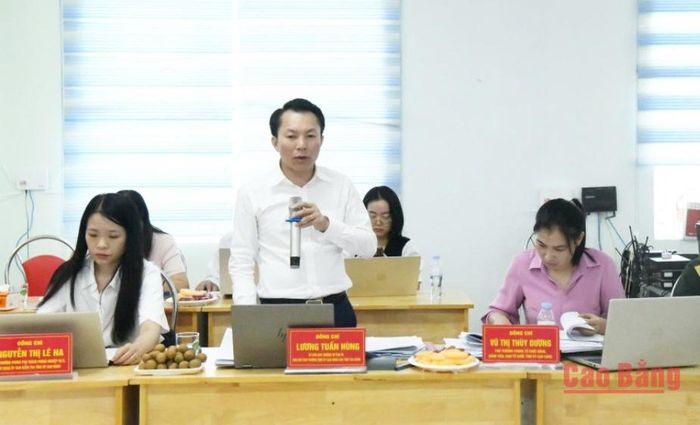 Phó Chủ tịch Thường trực UBND tỉnh Lương Tuấn Hùng phát biểu kết luận buổi kiểm tra.