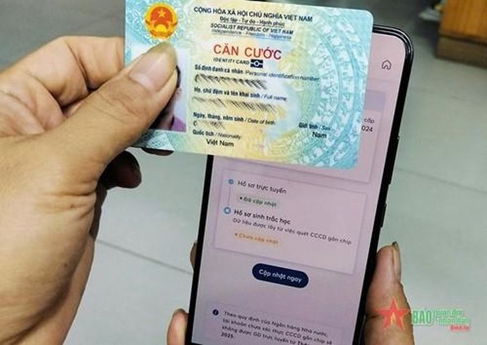 Cơ quan Công an cảnh báo, mua bán, cho thuê, cho mượn tài khoản ngân hàng không phải là hành vi đơn thuần nhằm kiếm thêm thu nhập mà tiềm ẩn nhiều rủi ro pháp lý nghiêm trọng. Ảnh minh họa