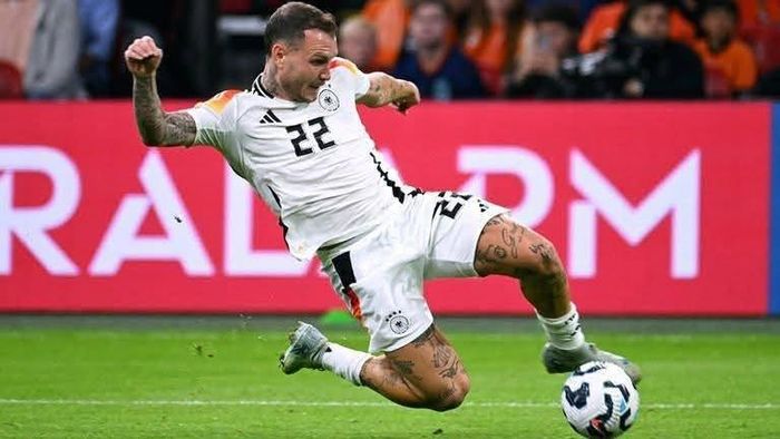Manchester United đang quan tâm đến David Raum ở vị trí hậu vệ trái