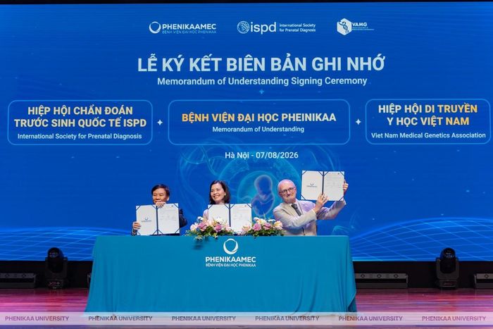 Lễ ký kết Biên bản ghi nhớ hợp tác trong khuôn khổ hội nghị.