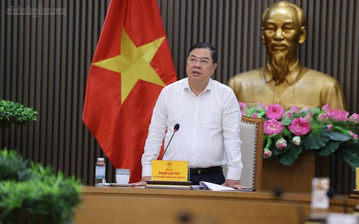 Phó Thủ tướng Thường trực Phạm Gia Túc. 