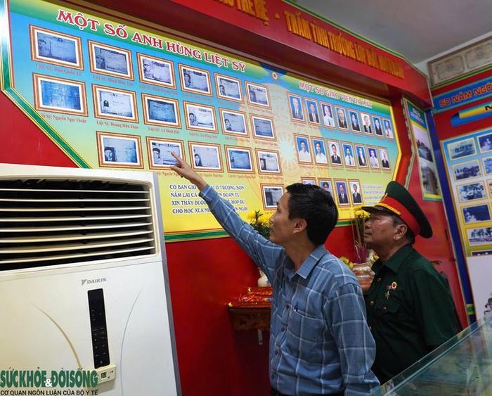Sau nhiều năm nằm lại chiến trường, hài cốt liệt sĩ Hoàng Hữu Thảo được đưa về an táng tại quê hương. Di ảnh của liệt sĩ Thảo cũng được đặt trang trọng tại phòng truyền thống của Trường THPT Lê Hồng Phong.