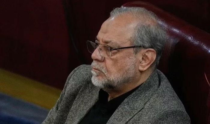 Tuy nhiên, ông Zolghadr tuyên bố Hội đồng An ninh Tối cao Iran sẽ không rút lại các yêu cầu này, dù trong chiến tranh hay đàm phán.