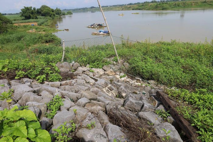 Nhiều vị trí đê kè, cống tiêu trên địa bàn Thanh Hóa cần nâng cấp sớm để đảm bảo an toàn. Ảnh: Đình Minh