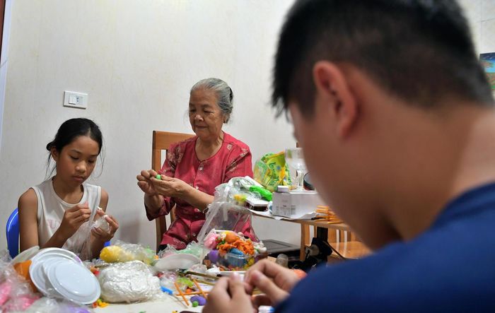 Lớp học và workshop giúp người tham gia hiểu hơn về giá trị của nghệ thuật nặn Tò he.
