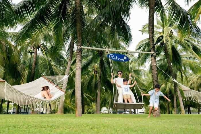  Không gian xanh tại Radisson Blu Resort Phu Quoc. 