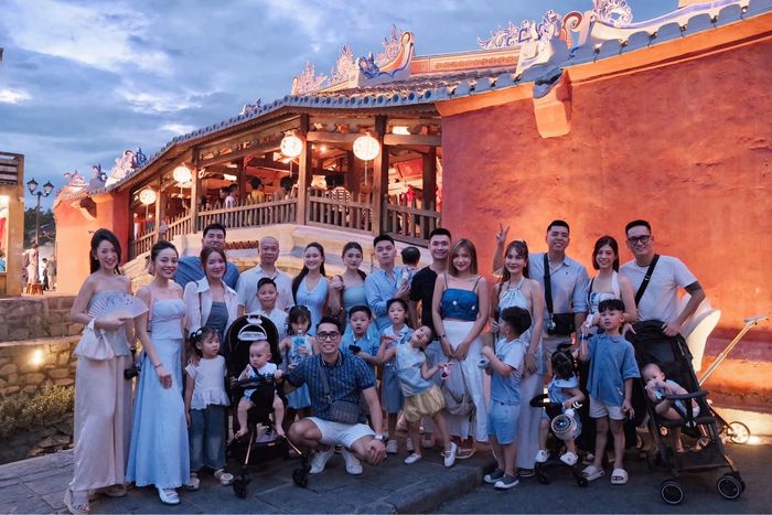 Chi phí cho chuyến đi 5 ngày 4 đêm là 20 triệu đồng/gia đình.
