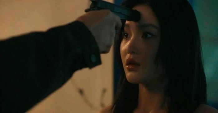 Lửa trắng tạo sức hút nhờ câu chuyện nhiều nút thắt và tiết tấu nhanh.