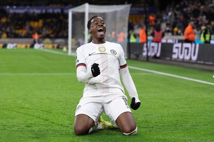 Bản hợp đồng 52 triệu bảng của Chelsea gây thất vọng