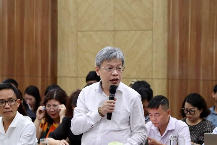 Ông Lê Quốc Vinh, Chủ tịch Le Group of Companies, Ủy viên Thường vụ, Trưởng ban Lý luận, Hiệp hội Phát triển Công nghiệp Văn hoá phát biểu