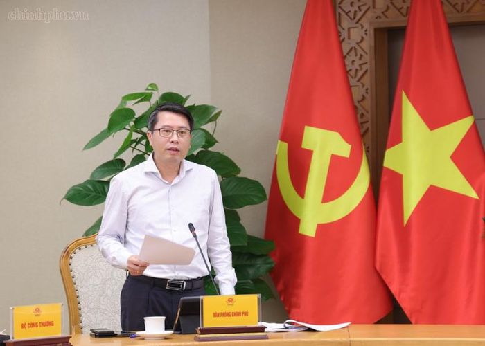 Phó Chủ nhiệm Văn phòng Chính phủ Trần Anh Tiến phát biểu tại cuộc họp - Ảnh: chinhphu.vn/Gia Huy