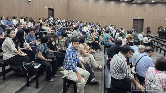 Các bị hại tại phiên tòa.